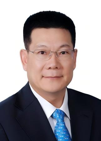 仲偉合